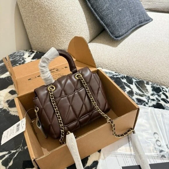 NWT ✅ COACH Tabby Top Handle Bag with Quilting MAPLE / BRASS ⭐ NWT - Picture 6 of 8